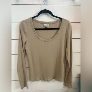 Universal Thread Taupe Long Sleeve Tee